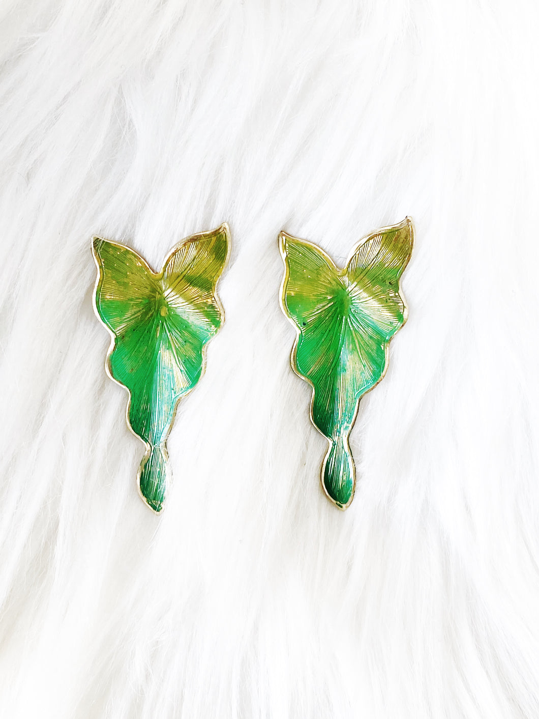 DREAMGAZE leaf earrings