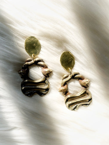DREAMGAZE snake earrings